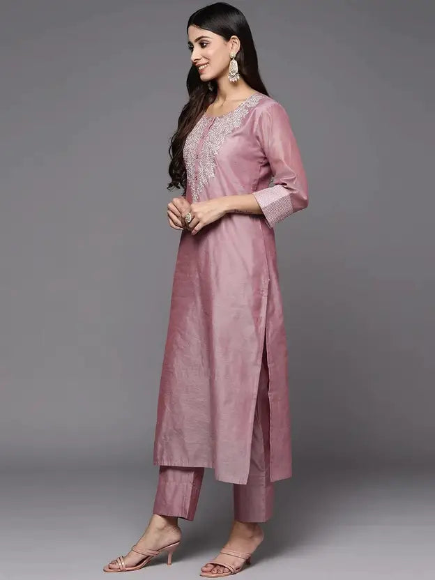 Women Chanderi Kurta Pant Dupatta Set