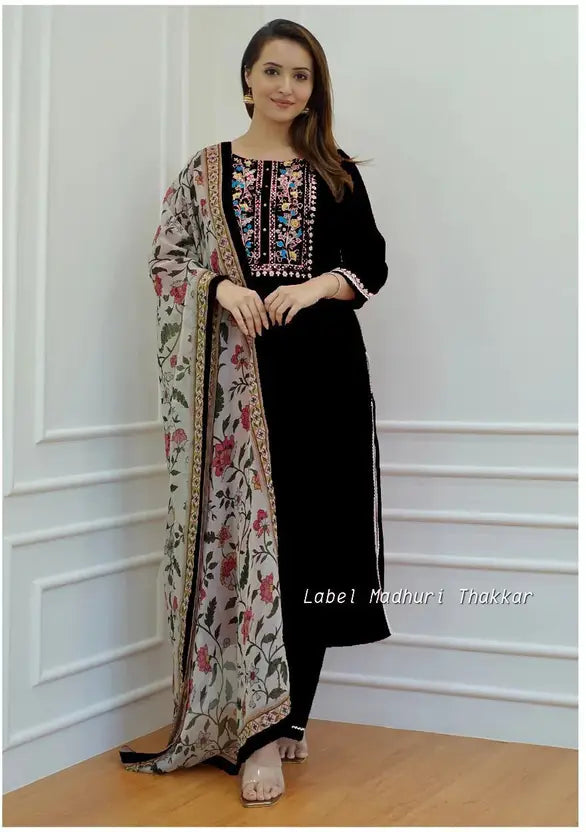 Women Viscose Rayon Kurta Pant Dupatta Set