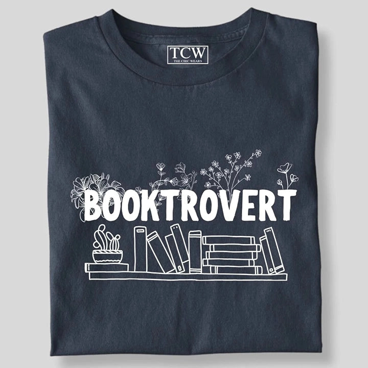 BOOKTROVERT T-SHIRT