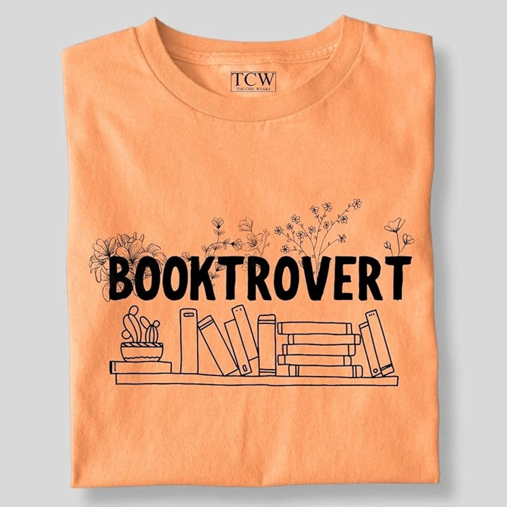 BOOKTROVERT T-SHIRT
