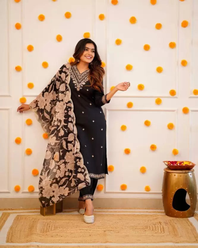 Women Viscose Rayon Kurta Pant Dupatta Set