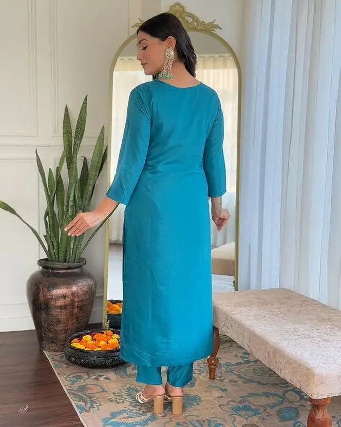 Women Chanderi Kurti Pant Attached Dupatta Set