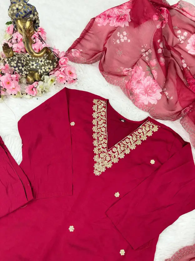 Women Chanderi Kurti Pant Dupatta Set